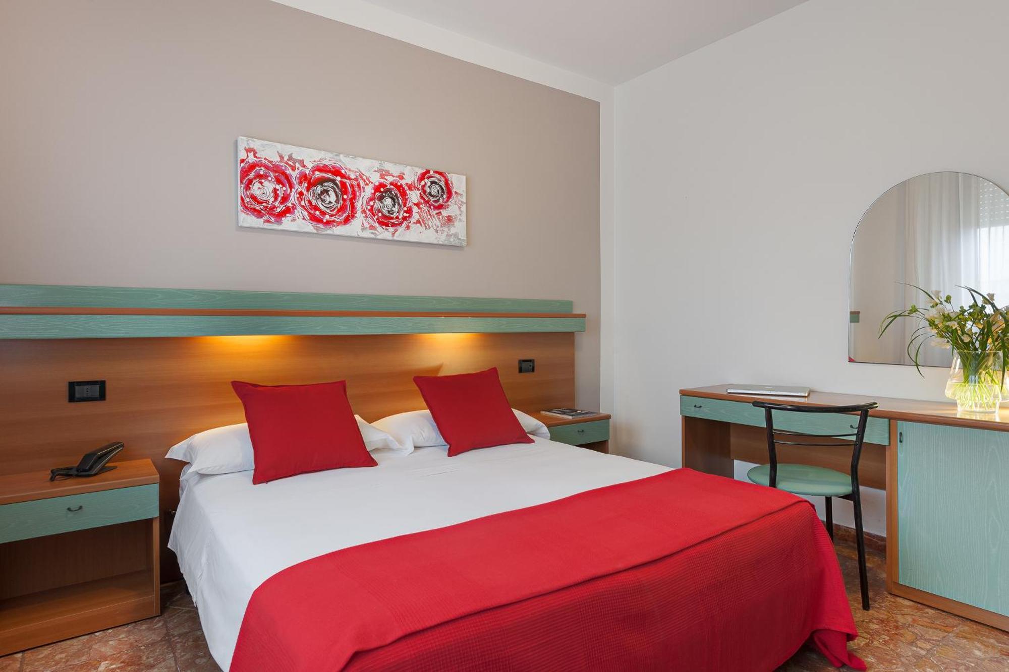 Hotel Europeo Соттомарина Экстерьер фото
