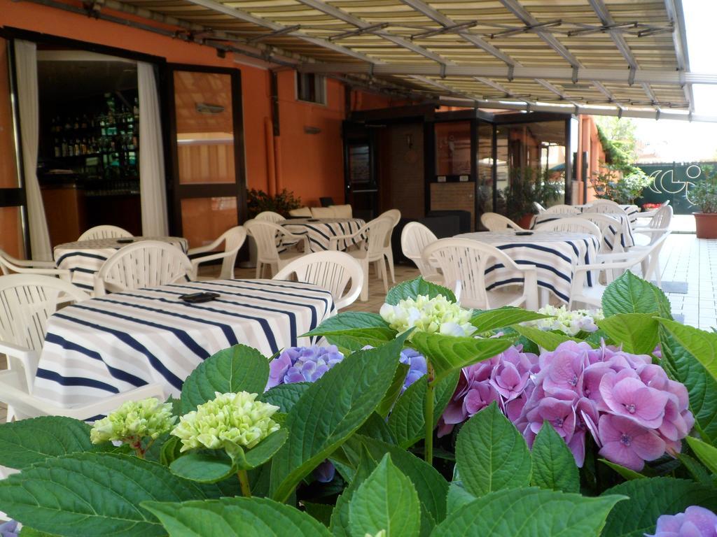 Hotel Europeo Соттомарина Экстерьер фото